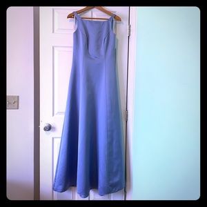 David’s Bridal Michaelangelo bridesmaid dress